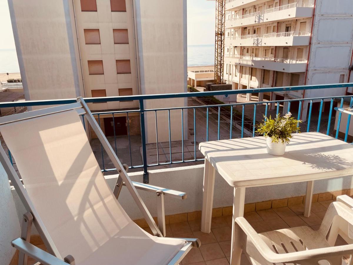 App4Rent Saturno 4 - Family Apartment, Wifi, Parking ليدو دي يسولو المظهر الخارجي الصورة