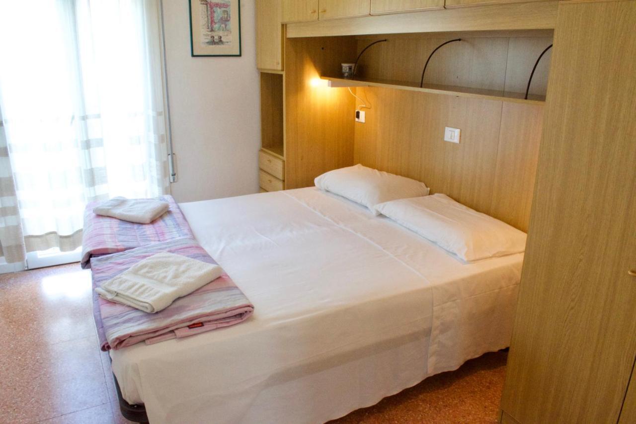 App4Rent Saturno 4 - Family Apartment, Wifi, Parking ليدو دي يسولو المظهر الخارجي الصورة